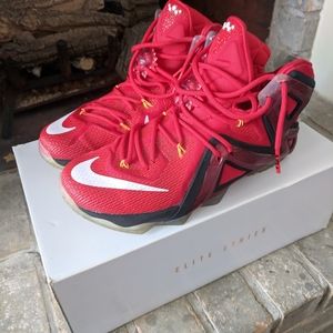 LeBron XII ELITE